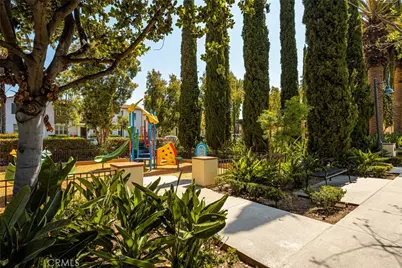 54 Great Lawn, Irvine, CA 92620 - Photo 34