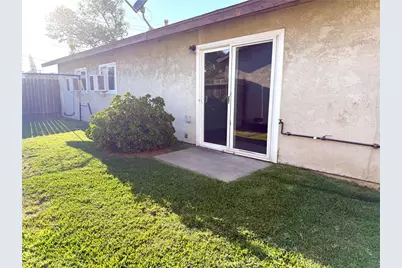 8718 Rose, Bellflower, CA 90706 - Photo 10