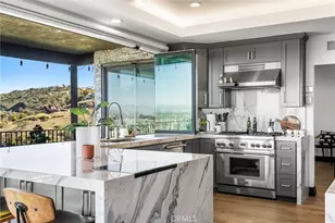 12348 Circula Panorama, North Tustin, CA 92705 - Photo 10