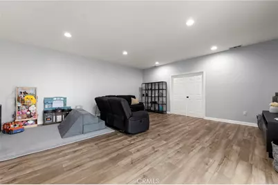 6402 Raymond Avenue, Long Beach, CA 90805 - Photo 26