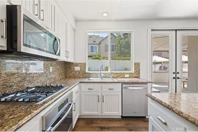 8 Danbury, Ladera Ranch, CA 92694 - Photo 18