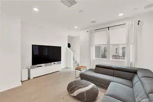 271 N Magnolia Ave, Anaheim, CA 92801 - Photo 10