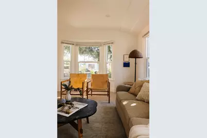 6417 La Riba Way, Los Angeles, CA 90042 - Photo 6