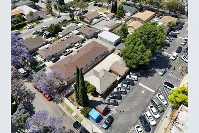 215 E Ash Avenue, Fullerton, CA 92832 - Photo 8