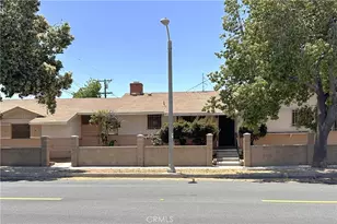 1020 W 10th St, Corona, CA 92882 - Photo 1