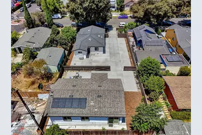 1050 W Chestnut Avenue, Santa Ana, CA 92703 - Photo 48