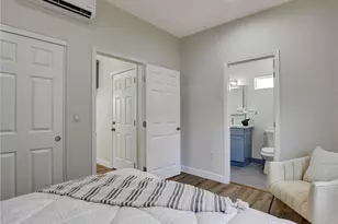 1050 W Chestnut Ave, Santa Ana, CA 92703 - Photo 20