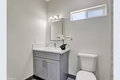 1050 W Chestnut Avenue, Santa Ana, CA 92703 - Photo 22