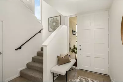 2108 Vista Entrada, Newport Beach, CA 92660 - Photo 10