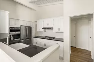 2108 Vista Entrada, Newport Beach, CA 92660 - Photo 26