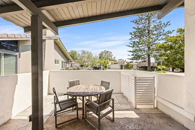 2108 Vista Entrada, Newport Beach, CA 92660 - Photo 22