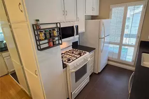 2867 S Fairview, Santa Ana, CA 92704 - Photo 6