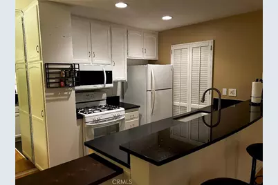 2867 S Fairview #F, Santa Ana, CA 92704 - Photo 14