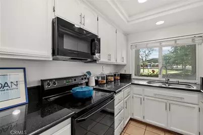 13 Sunflower, Irvine, CA 92604 - Photo 16