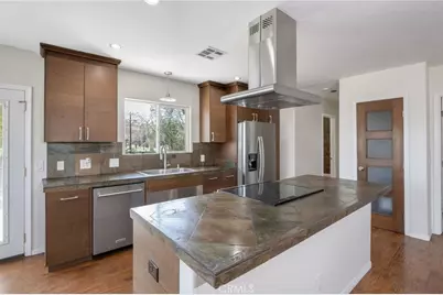 17480 Bromley, Lake Elsinore, CA 92530 - Photo 6