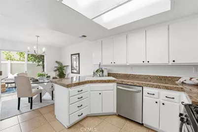 21066 Berry Glen, Lake Forest, CA 92630 - Photo 8