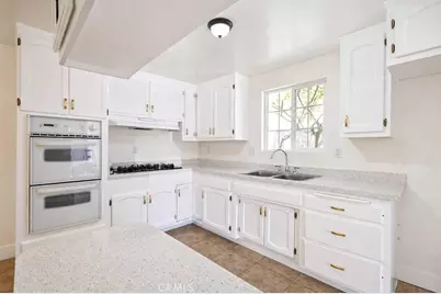 2813 W Brook, Santa Ana, CA 92704 - Photo 6