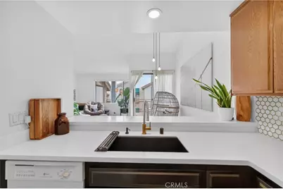 16211 Downey Ave. #65, Paramount, CA 90723 - Photo 14