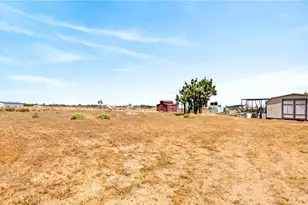 9770 Sunny Vista, Phelan, CA 92371 - Photo 40