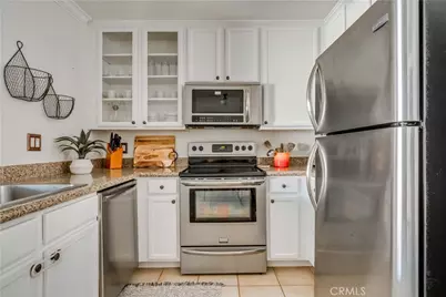 1010 La Terraza #206, Corona, CA 92879 - Photo 6