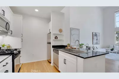 1438 Scholarship, Irvine, CA 92612 - Photo 4