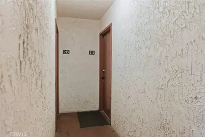 801 S Lyon #A213, Santa Ana, CA 92705 - Photo 4