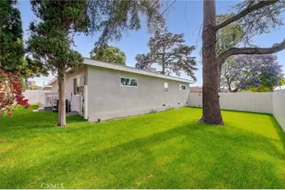 4705 Whitewood, Long Beach, CA 90808 - Photo 38