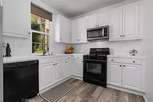 80 Great Lawn, Irvine, CA 92620 - Photo 12