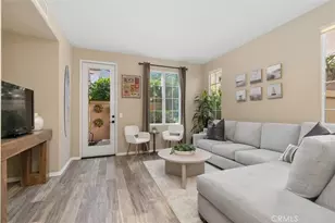 80 Great Lawn, Irvine, CA 92620 - Photo 2