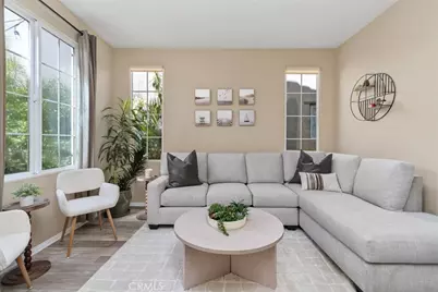 80 Great Lawn, Irvine, CA 92620 - Photo 2
