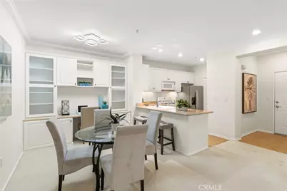 3241 Watermarke, Irvine, CA 92612 - Photo 10