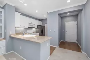 3241 Watermarke, Irvine, CA 92612 - Photo 4