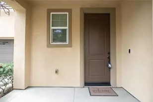 10511 Sausalito Ct, Los Alamitos, CA 90720 - Photo 6