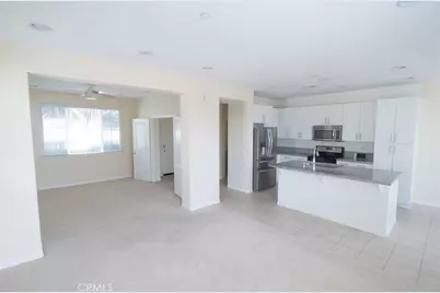 10511 Sausalito Court, Los Alamitos, CA 90720 - Photo 14
