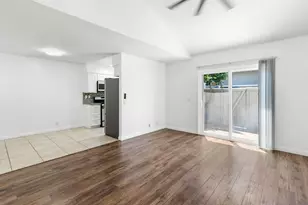 2670 W Segerstrom, Santa Ana, CA 92704 - Photo 2