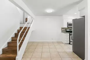 2670 W Segerstrom, Santa Ana, CA 92704 - Photo 10
