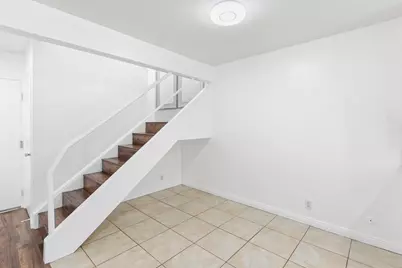 2670 W Segerstrom #A, Santa Ana, CA 92704 - Photo 12