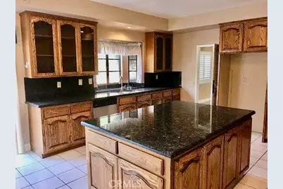 18791 Pinto, Santa Ana, CA 92705 - Photo 8