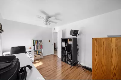 1099 Salinas, Costa Mesa, CA 92626 - Photo 34