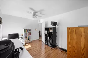 1099 Salinas, Costa Mesa, CA 92626 - Photo 34