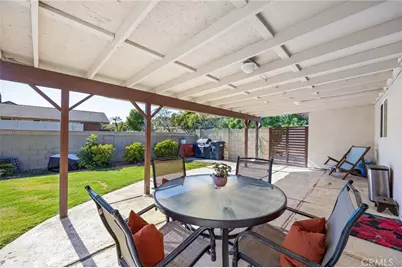 1099 Salinas, Costa Mesa, CA 92626 - Photo 36