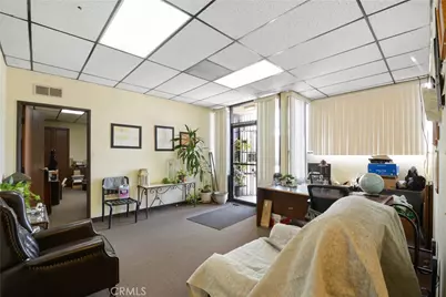 623 Young Street, Santa Ana, CA 92705 - Photo 8