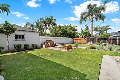 834 N Grand Street, Orange, CA 92867 - Photo 14
