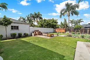 834 N Grand St, Orange, CA 92867 - Photo 14