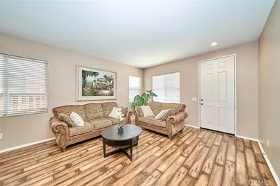 10249 Jennifer, Hesperia, CA 92345 - Photo 4