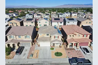 10249 Jennifer, Hesperia, CA 92345 - Photo 2