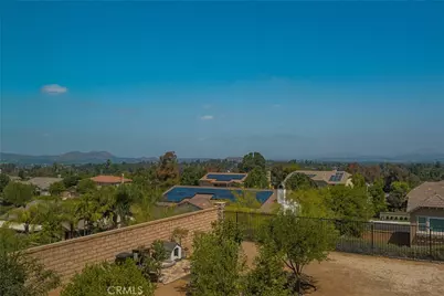 12652 Twin Peak Court, Riverside, CA 92503 - Photo 36