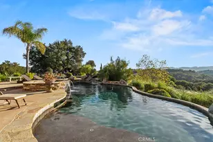 40075 Avenida La Cresta, Murrieta, CA 92562 - Photo 36