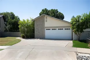 1589 Camelot, Corona, CA 92882 - Photo 2