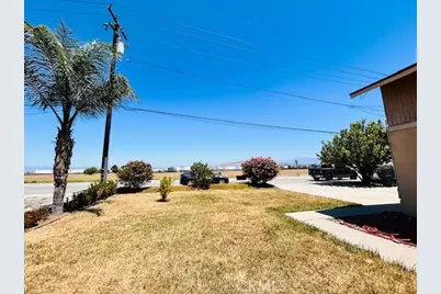 441 Placentia, Perris, CA 92571 - Photo 36
